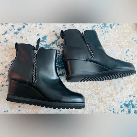 Elegant Black Leather Ankle Booties